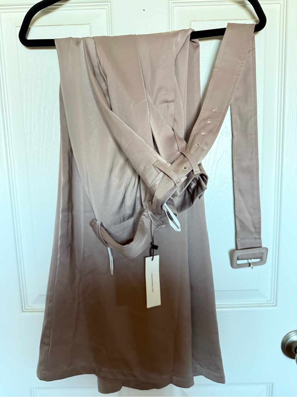 Commense Belted Satin Pleated Wide-Leg Pants- M - Picture 4 of 4